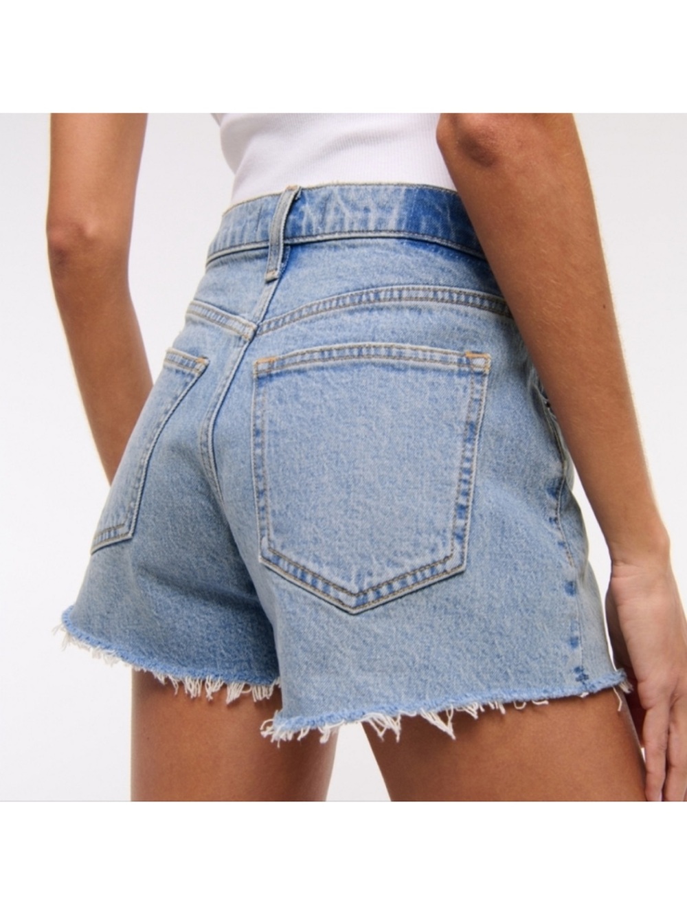 Abercrombie & Fitch 90s Relaxed Cutoff Shorts High Rise Denim Size 2/26 - Picture 2 of 6
